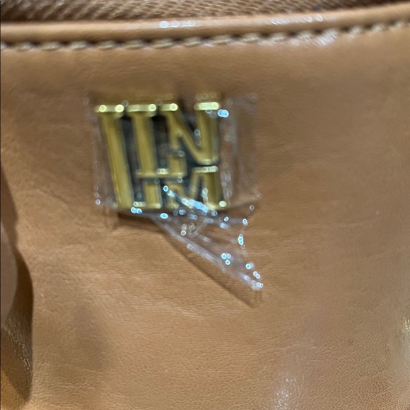 llnllm- NEW MINI LEATHER CROSSBODY/ CHAINBOX - Picture 5 of 13